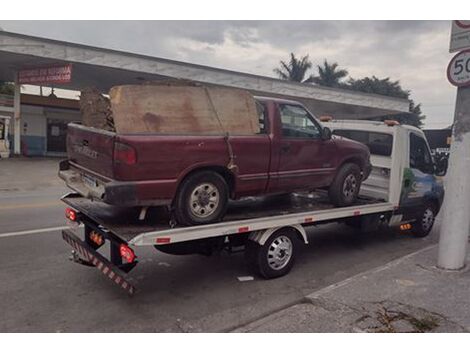 Remoção de Utilitários na Estrada do Moinho Velho